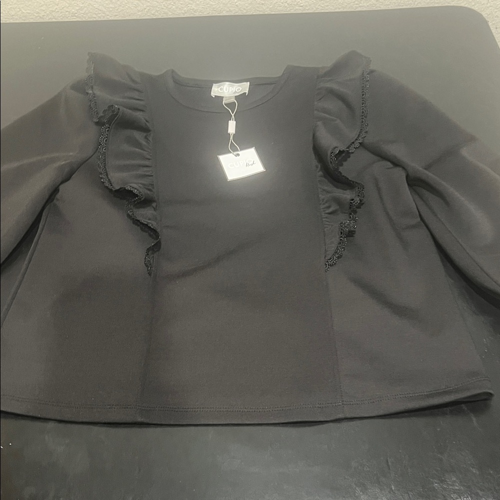 Chic Black Ruffle Blouse